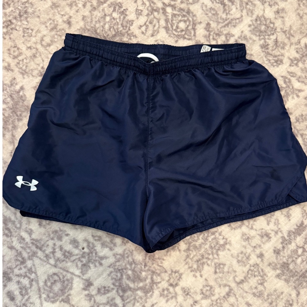 Under Armour Womens Navy Blue Running Shorts Medium Athletic Gym Dolphin Hem